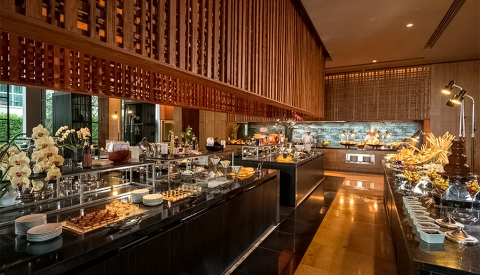 هتل پوکت پانوا بیچ فرانت ریزورت